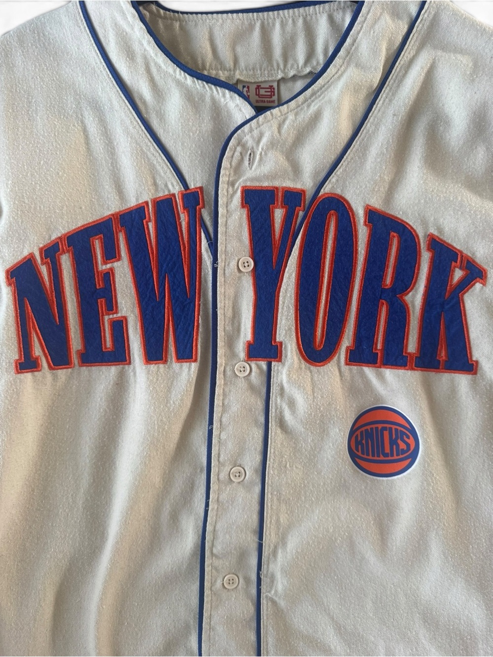 New York Knicks Men's NBA Basketball Jersey - Picture 4 of 9